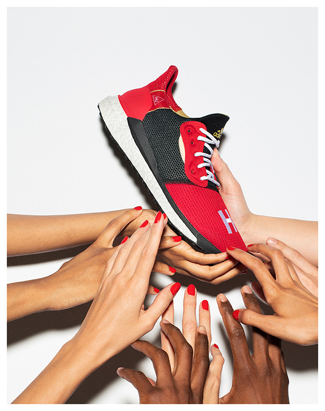 adidas Originals และ Pharrell เปิดตัวรองเท้าแพ็คล่าสุด Chinese New Year